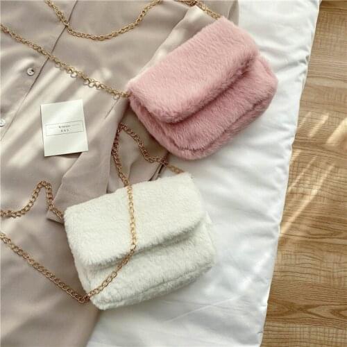 Winter hot style plush bag women 2020 new Korean version one-shoulder diagonal chain small square bag popular female bag