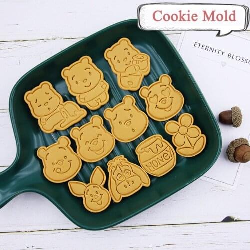Creative DIY Biscuit Mould Cartoon Bear Series Plastic 3D Three-dimensional Modeling Biscuit Mould Household Baking Tools