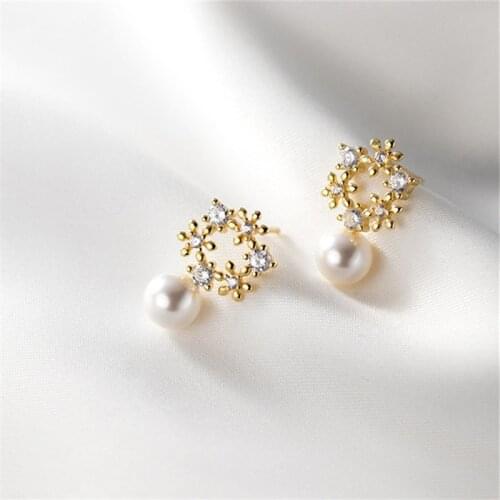 100% 925 Sterling Silver Sweet Diamond-studded Stud Earrings For Women Hollow Flower Lady Pearl Earrings Fashion Jewelry