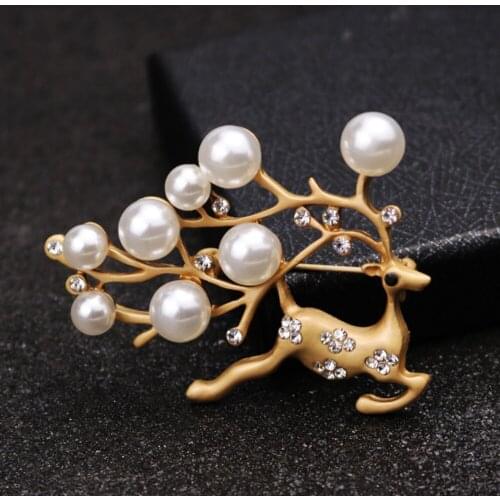 Deer Brooches Rhinestone Pin And Brooch Fashion Pearl Jewelry Accessories Alloy Clothing Pins for Women Men Jewelry