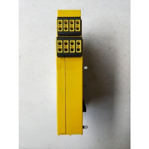 FX3-XTI084002 1044125 module , used in good condition . 80% appearance new , good working , free shipping