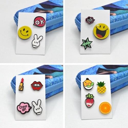 Promotions Brooch 1.39 Fashion Signal Set Collar Brooch Pin Women Jewelry Cartoon Badge Accessories Clothing Decoration Br901-02