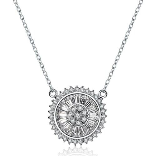 Top Quality New Fashion Full Mosaic Premium AAA Zircon Crystals Round Pendant Silver Chain Clavicle Necklace for Women