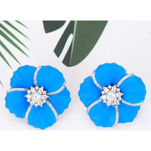 LARRAURI Fashion Cubic Zirconia Women Dress Engagement Party Wedding Bridal Earring Jewelry Elegant Shell Blossom Flower Earring