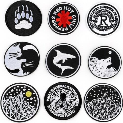 Computer Embroidered Patch Black and White round Badge Clothing Accessories Patch Accessories Shoes and Hats Pattern Sticky