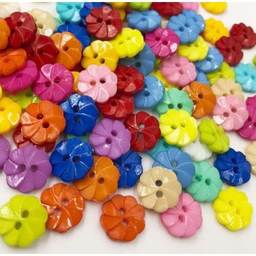 100pcs plastic button sunflower DIY Appliques/sewing 2 holes Lots PH122