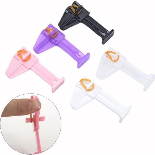 Nail Pinch Clamp Holder Finger Manicure Kit Acrylic UV Gel Curve Fixed Pincher 5Colors 4.3x6.7cm Holder For Nails Tip Tool Pinch