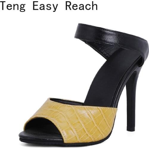 2021Summer Women Slippers Fashion Narrow Band Sexy Open Toe Sandal Shoes Ladies Thin High Heel Beach Slides Party Prom Shoes