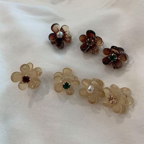Sweet Mini Crystal Pearl Hair Clips Women Girls Hair Claw Chic Barrettes Claw Flower Hairpins Styling Fashion Hair Accessories