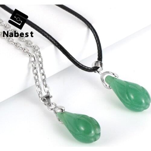 Women Green Tanglin Carved Flower Pendant Necklace Natural Stone Aventurine Magnolia Choker Clavicle Chain Elegant Jewelry Gifts