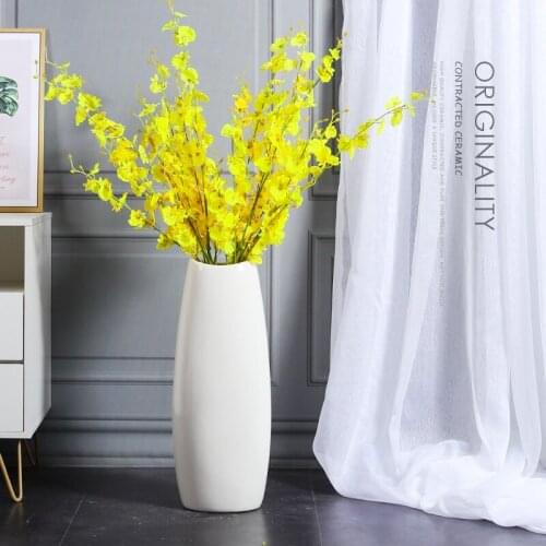 High Quality Decorative Ceramic Vases Minimalist Modern Style Long Vase Creative Living Room Jarrones Room Decoration EJ50FV