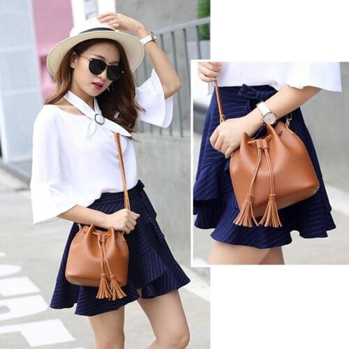 2021 Girls Classic PU Leather Solid Color Shoulder Bag Women Casual Mini Tassel Bucket Crossbody Bag Vintage Ladies Daily Bag