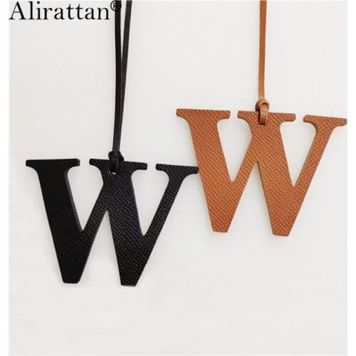 Alirattan New Luxury Genuine Leather Capital English Letters W Keychain With Bag Women Pendant Bags Charm Wholesale Character