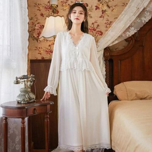Sleepwear Cotton Womens Dress V Neck Long White Nightgown Princess Flower Embroidered Lace Homewear New 2021 Phoentin FG316