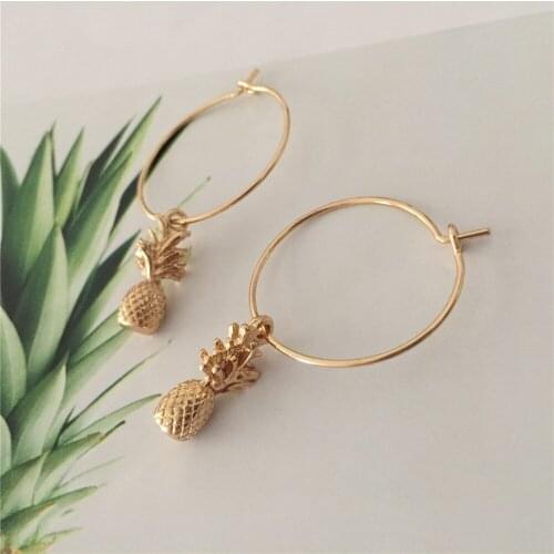 High Quality New Arrivals Gold Color 3D Pineapple Fruit Charm Hoop Earrings Hot Summer Fashion Decoration Jewelry
