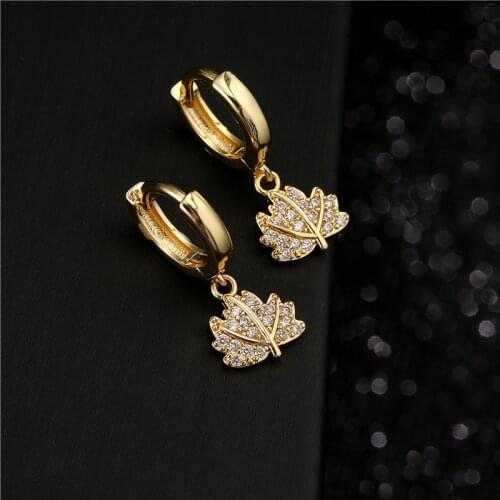 2021 New Fashion Gold Color Cute Dangle Earrings For Women Unique Design Maple Leaf Shape CZ Earring Female Wedding Jewelry