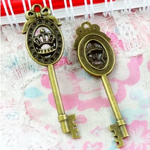 20pcs 56.8*16.7MM Crown Key Charms Antique Bronze Plated Zinc Alloy Keys Pendants Charms Vintage Jewelry
