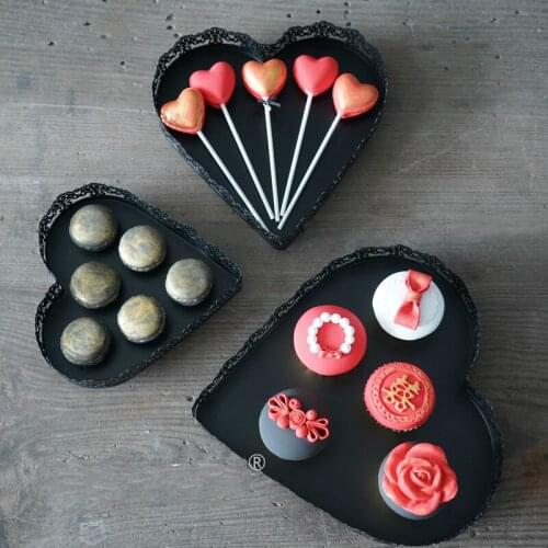 Black Heart Type Cake Plates Cupcake Holder Dishes Home Wedding Party Kitchen Supplies Cake Stands Wedding Decoration Food Tray