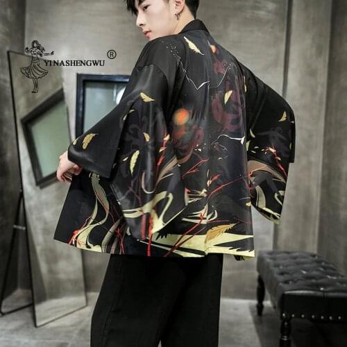 Japanese Kimono Men Yukata Print Kimono Cardigan Men Asia Kimono Cosplay Costume Top Sun Protection Shirt Beach Thin Casual Coat