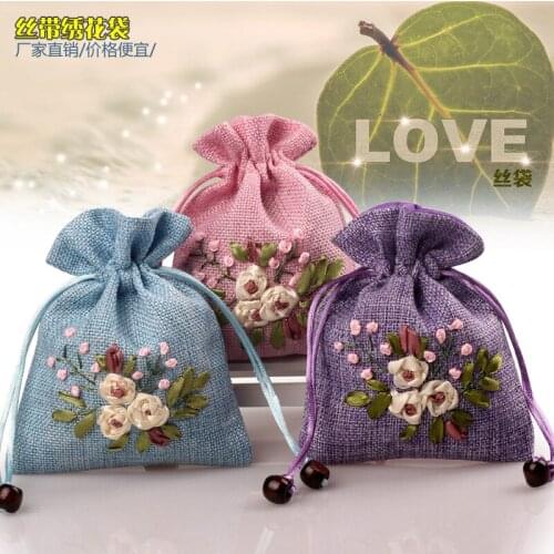 10pc/set 11x14cm antique small pouch pocket ribbon embroidery sachet Jewelry bag embroidery Beautiful bag