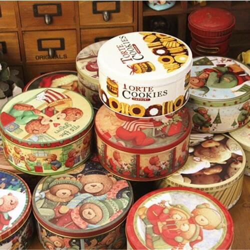 Cartoons Bear Cookie Box Diy Souvenir Packaging Case Round Storage Cans Gifts Box Sealed Tinplate Organizer Home Decor Container