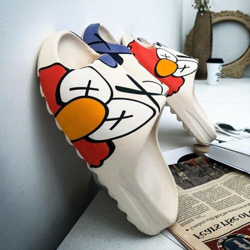 2020 Luxury brand Slides Men Shoes Slippers Indoor House slippers Graffiti Casual Beach Slipper EVA Quality Cartoon Shoes