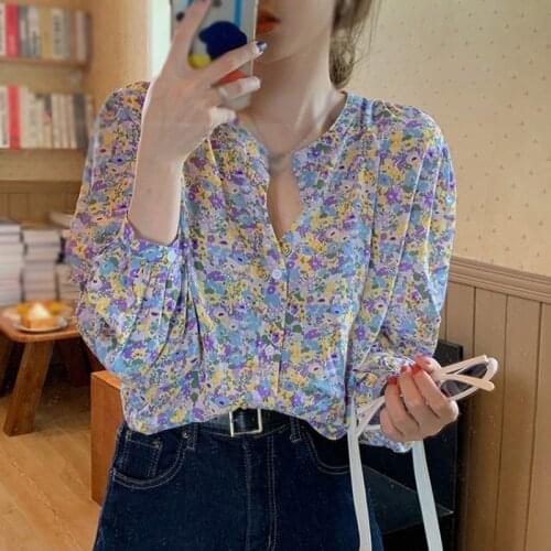 Liva Girl Women Blouses Korean Floral Round Neck Shirt Single-Breasted Loose Casual Chiffon Camisa Top One Size Vetements Femmes