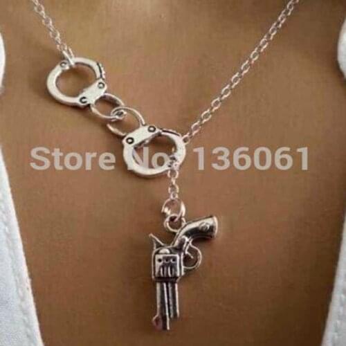 Lariat Polic Handcuff Gun Necklace Pendants Vintage Charms Collares Steampunk Statement Choker Lariat Necklace Women Jewelry