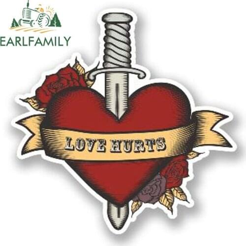 EARLFAMILY 13cm x 11cm Love Hurts Heart & Dagger Decal Car Window Bumper Trunk Decals Vinyl Waterproof Car Stickers