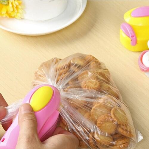 Mini Bag Sealer Portable Heat Vacuum Sealers Plastic Sealer Mini Food Sealer For Plastic Bags Food Storage