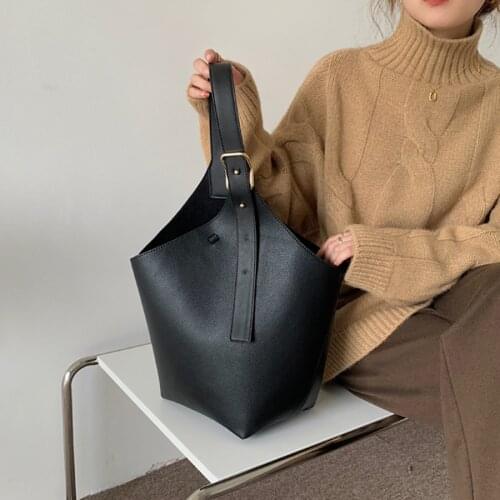 High Capcaity Soft PU Leather Shoulder Bags Vintage Female Handbags Elegant Bucket Bag Design Luxury Brand Totes Top-handle Bag
