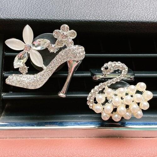 2020 Car Perfume Accessory with High Heels or Swan Shape Elegant Air Freshner Easy Operation Unique Fashion for Car