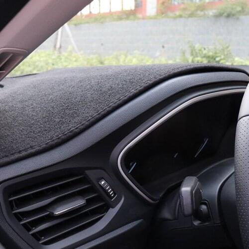 Center Console Rear Tail Window Anti-Slip Sun-Proof Pad Mat For Ford Focus 2019 AAB242