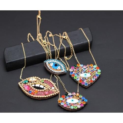 Baroque gorgeous rhinestones lips eyes wild necklace wild street beat geometric necklace 873