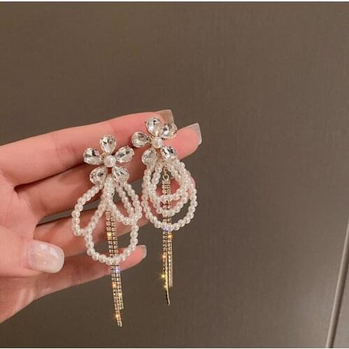 VSnow Luxury Elegant Flower Beaded Simulation Pearl Dangle Earring for Women Long Tassel Rhinestones Earring Jewelry Pendientes