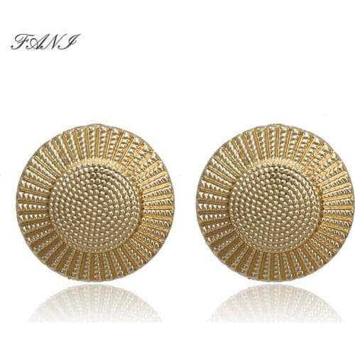 Fani 2021 high quality Jewelry Gold Earrings For Women Wholesale Costumes style Stud Earrings for Woman wedding Drop Shipping