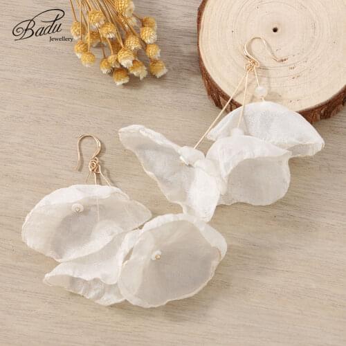 Badu Bohemian Women Earrings Golden Hook Handmade Long Charm Flowers Earring Statement Boho Jewelry Gifts Accessories Ladies