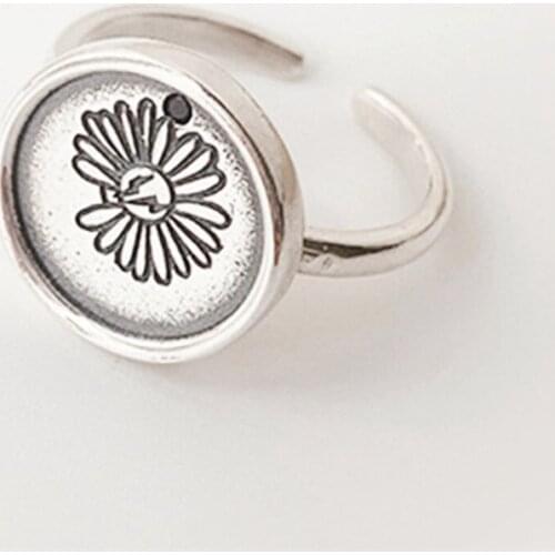 Sole Memory Disc Retro Chrysanthemum 925 Sterling Silver Female Resizable Opening Rings SRI659