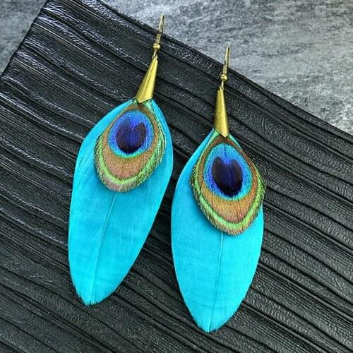 Classic Retro Peacock Feather Drop Earrings Ethnic Style Women Geometric Shape Circle Hook Earrings Handmade Jewelry Accessory