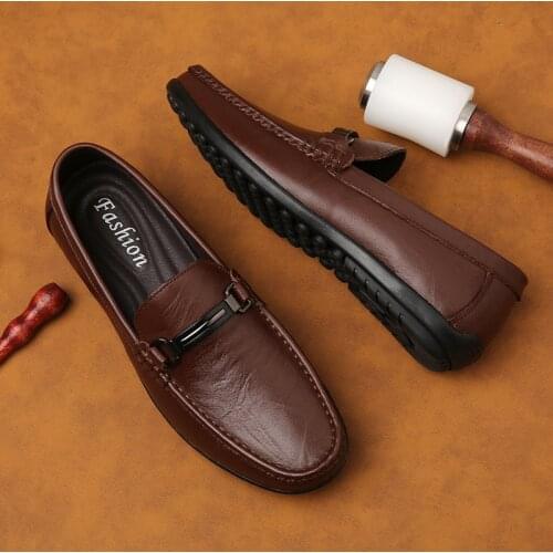 New Summer Genuine Leather Slip on Mens Shoes Moccasins Loafers Man Luxury Designer Driving Casual Flats Male Brown Dress Shoes