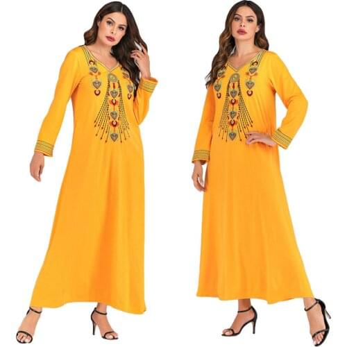 Muslim Women Embroidery Abaya Ethnic Kaftan Long Sleeve Autumn Winter Jilbab Islam Maxi Dress Gown Arab V-neck Robe 2019 Fashion
