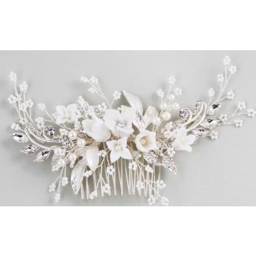 Stunning Floral Headpiece Bridal Silver color Hair Comb Piece Pearls Women Prom Hair Jewelry Wedding Accessories