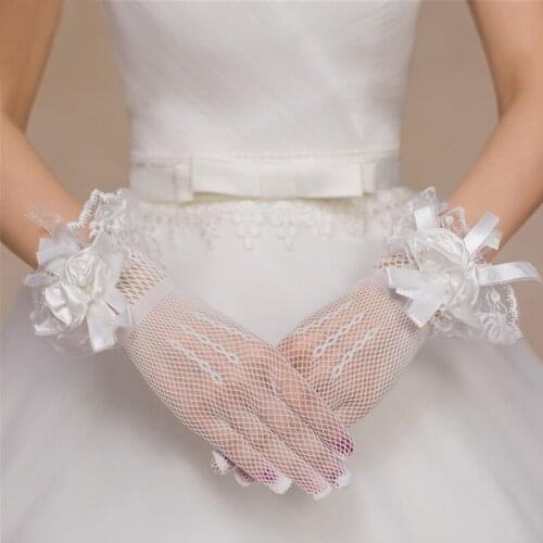 New Sexy Wrist Length Women Lace Bride Gloves Black Lace Hand Gloves Mittens for Party Sun Protection Accessories Driving Gloves