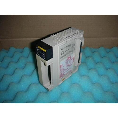 1PC USED OMRON CQM1-OD213 PLC