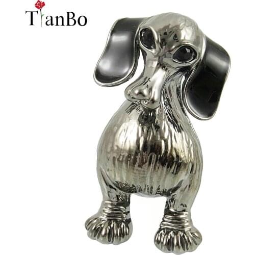 TianBo Cute Girls Boys Dog Brooch Black Gun Color Clothe Accessories Vintage Animal Corsage Pin Bijoux brooches para as mulheres