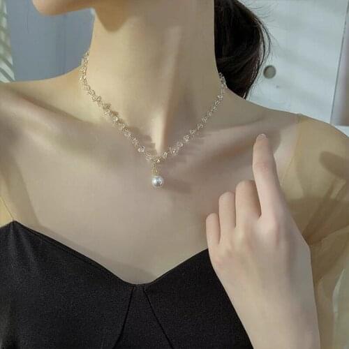 VSnow Statement Irregular Clear Crystal Pearl Pendant Necklace for Women Girls Textured Beaded Party Chokers Necklace Jewelry