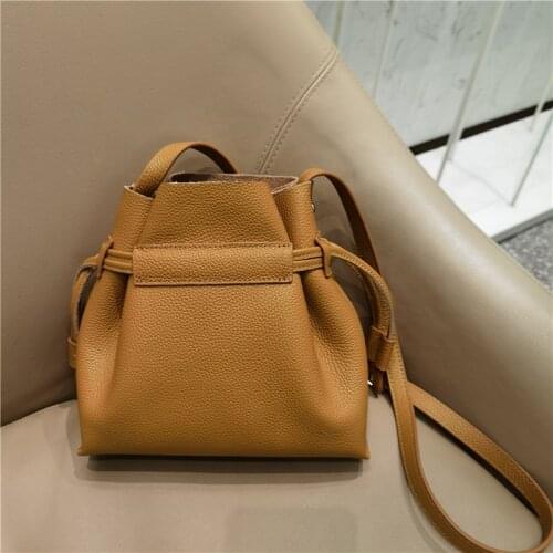 Small Woman Bags 2021New Genuine Leather Drawstring Bucket Handbags Fashion Solid Color Shoulder Crossbody Bags For Women Purses