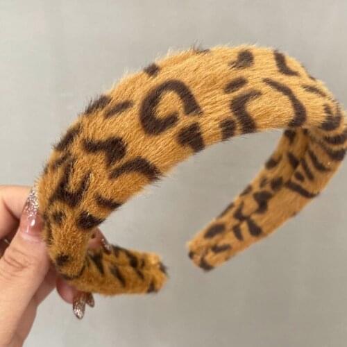 Korean Women Spring Autumn Retro French Velvet Headband Fashion All-Match Outside Decoration Hair Accessories