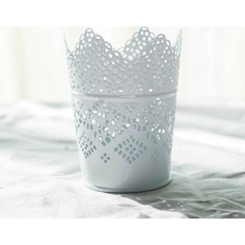 2pcs Hollow Metal Pencil Pot Creative Bucket Cosmetic Pencil Holder Make Up Brush Storage Basket Pens Holder