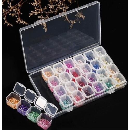 Wholesale 28 Slots Clear Plastic Empty Nail Art Decoration Storage Case Box Nail Glitter Container Nail Tool